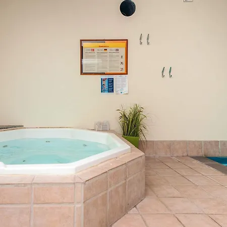 4 Star In Haderslev 別荘 Årøsund